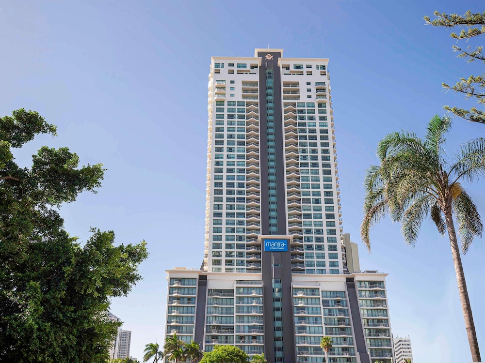 Mantra Crown Towers — 4-Star Luxury Hotel in Gold Coast, Australia