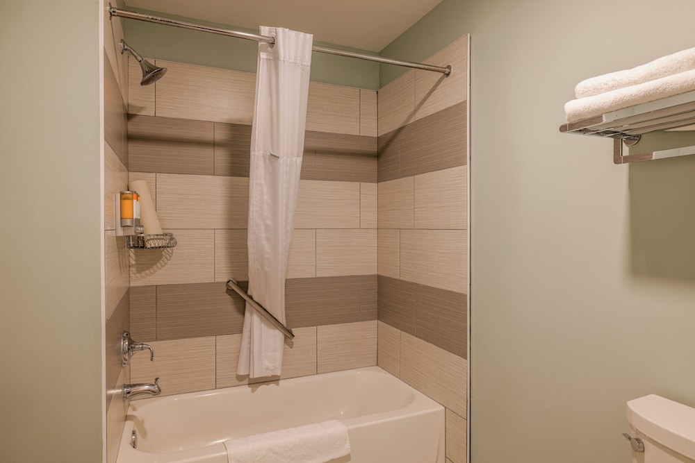 Inn At Moss Landing Point - photo 63