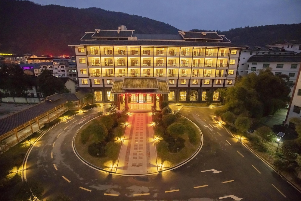 Best Western Plus Qingxinyuan Hotel Zhangjiajie in Zhangjiajie, People's Republic of China