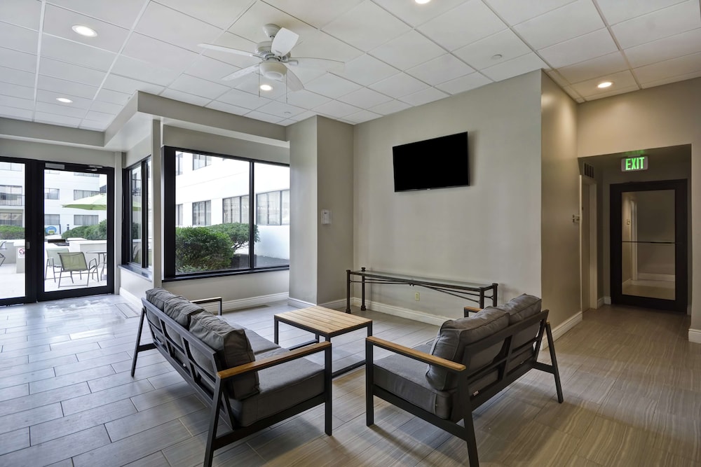 Homewood Suites by Hilton Indianapolis Carmel - photo 4