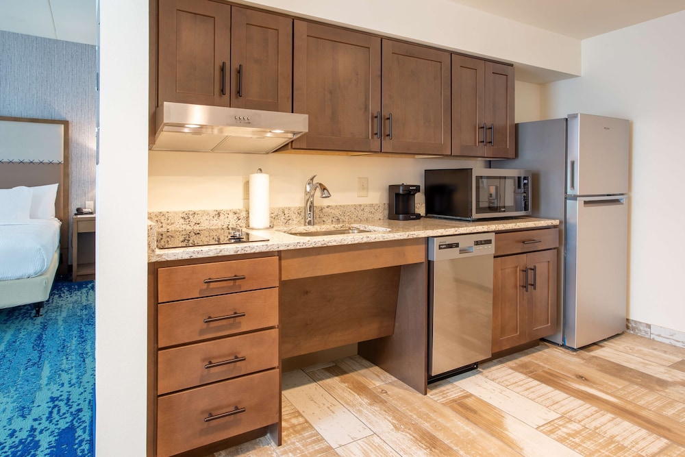Homewood Suites by Hilton Myrtle Beach Coastal Grand Mall - photo 8