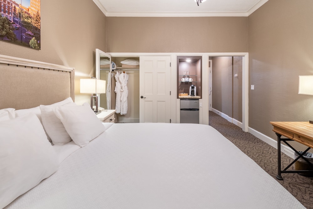 Spokane Club - carbon neutral hotel in Spokane