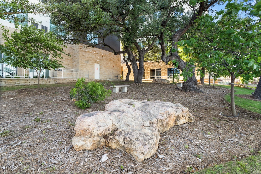 EVEN Hotel Austin Uptown Near The Domain by IHG - photo 109