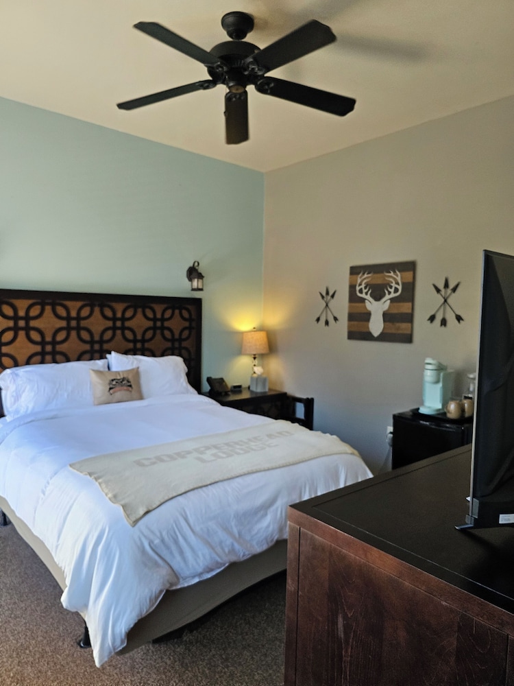 Copperhead Lodge and Resort Cabin Rentals - photo 13