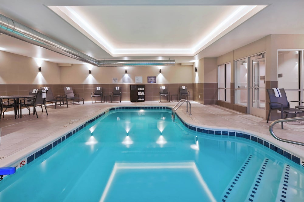 Fairfield Inn & Suites by Marriott Kalamazoo - photo 14