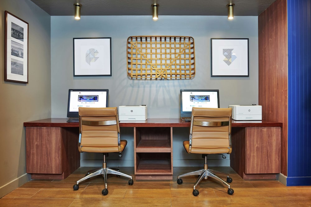 DoubleTree by Hilton Hotel Berkeley Marina - photo 86