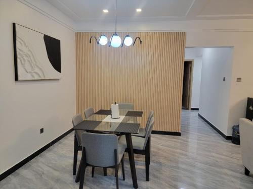 Luxurious 3 Bedroom Apartment Staroot Residency Kilimani