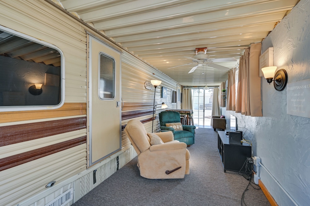 Cozy Yuma Vacation Rental w Resort Amenities - photo 8