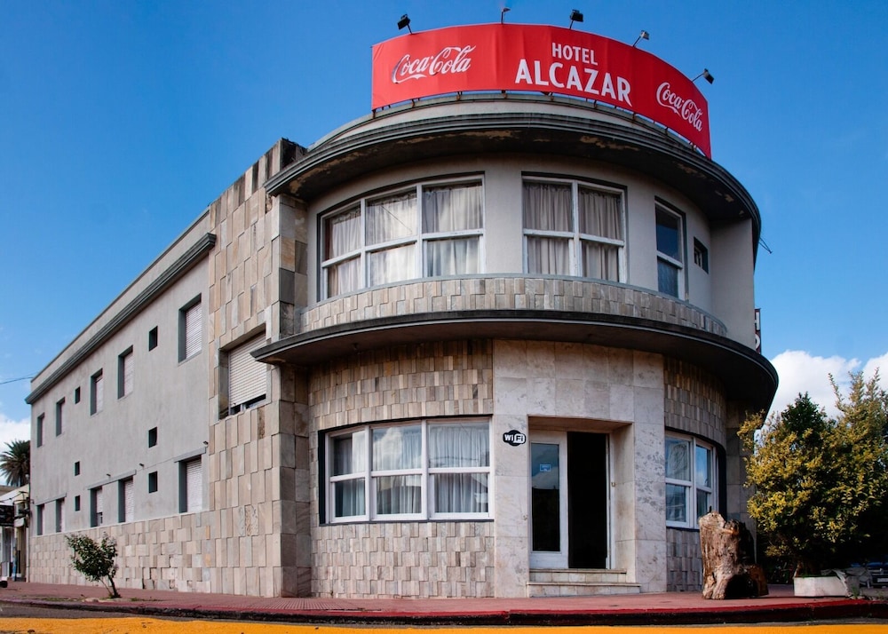 Hotel Alcazar — Piriapolis