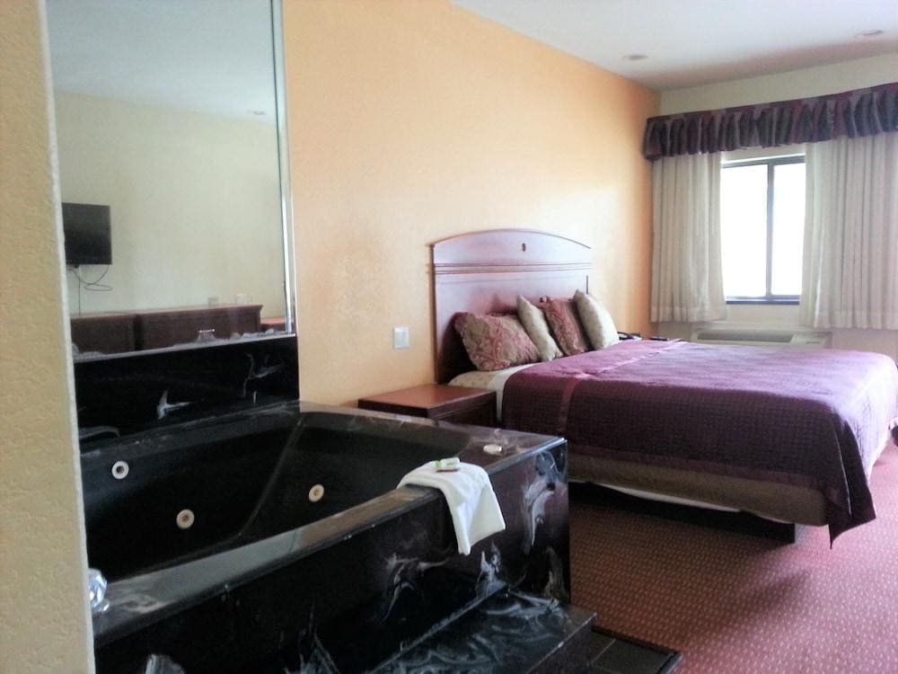Scottish Inns and Suites Iah Airport West Houston - photo 19