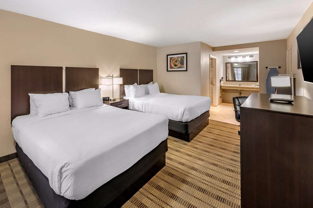 Best Western Country Inn - photo 7