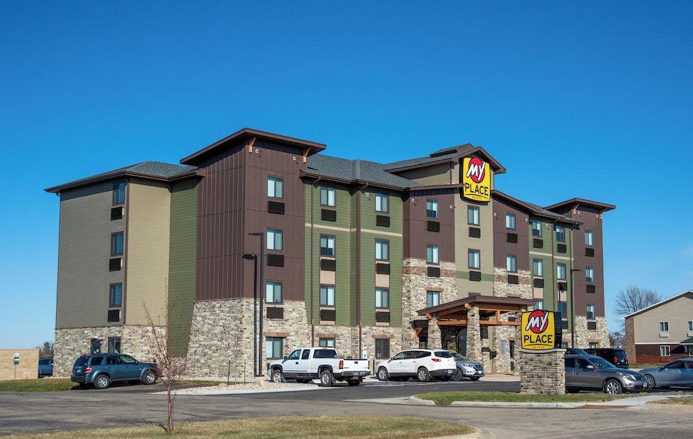 My Place Hotel Watertown SD — hotel in Watertown