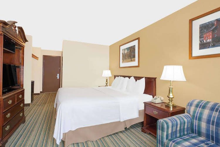 Howard Johnson By Wyndham Atlantic City Egg Harbor - photo 25
