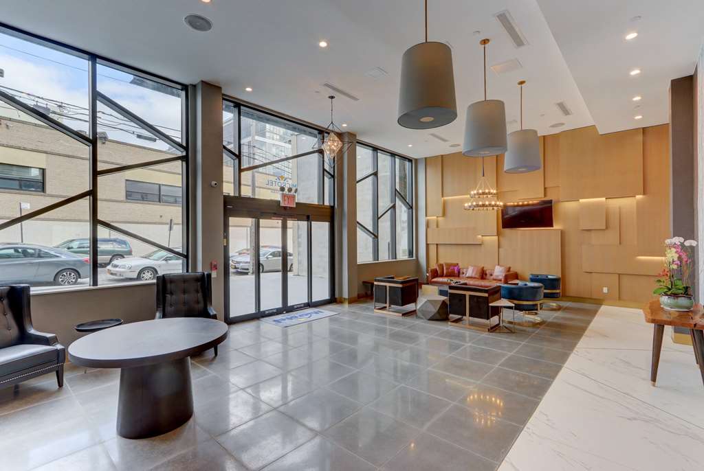 Microtel Inn by Wyndham Long Island City - photo 8
