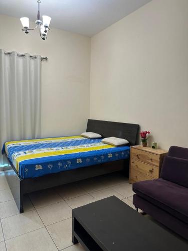Private room with balcony fully furnished in Dubai Silicon Oasis - last minute hotel in Dubai