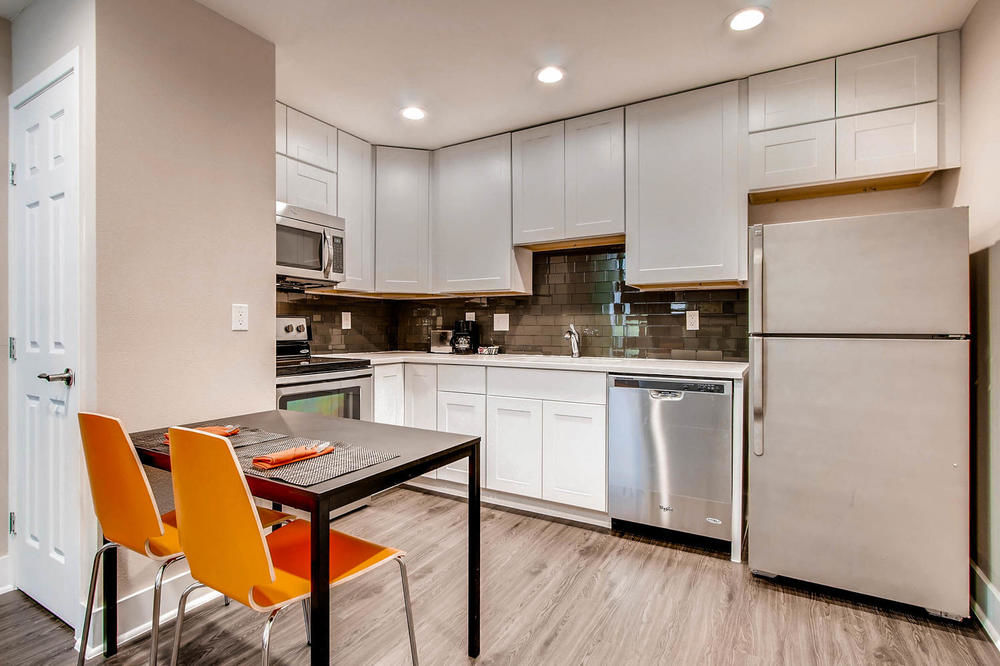 Orangewood Suites Hotel - photo 17