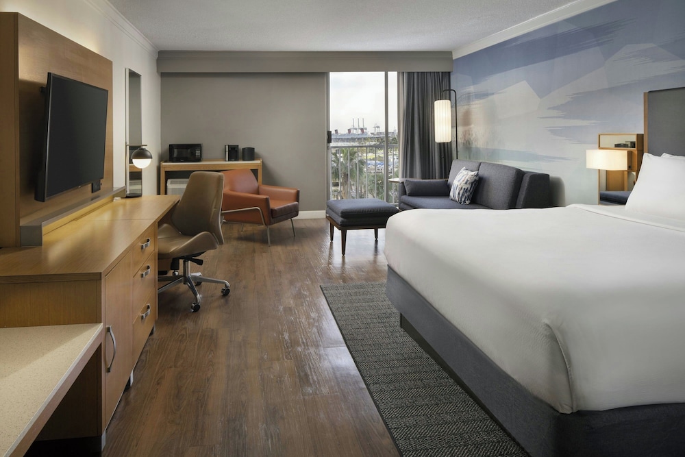 Courtyard by Marriott Long Beach Downtown - photo 8