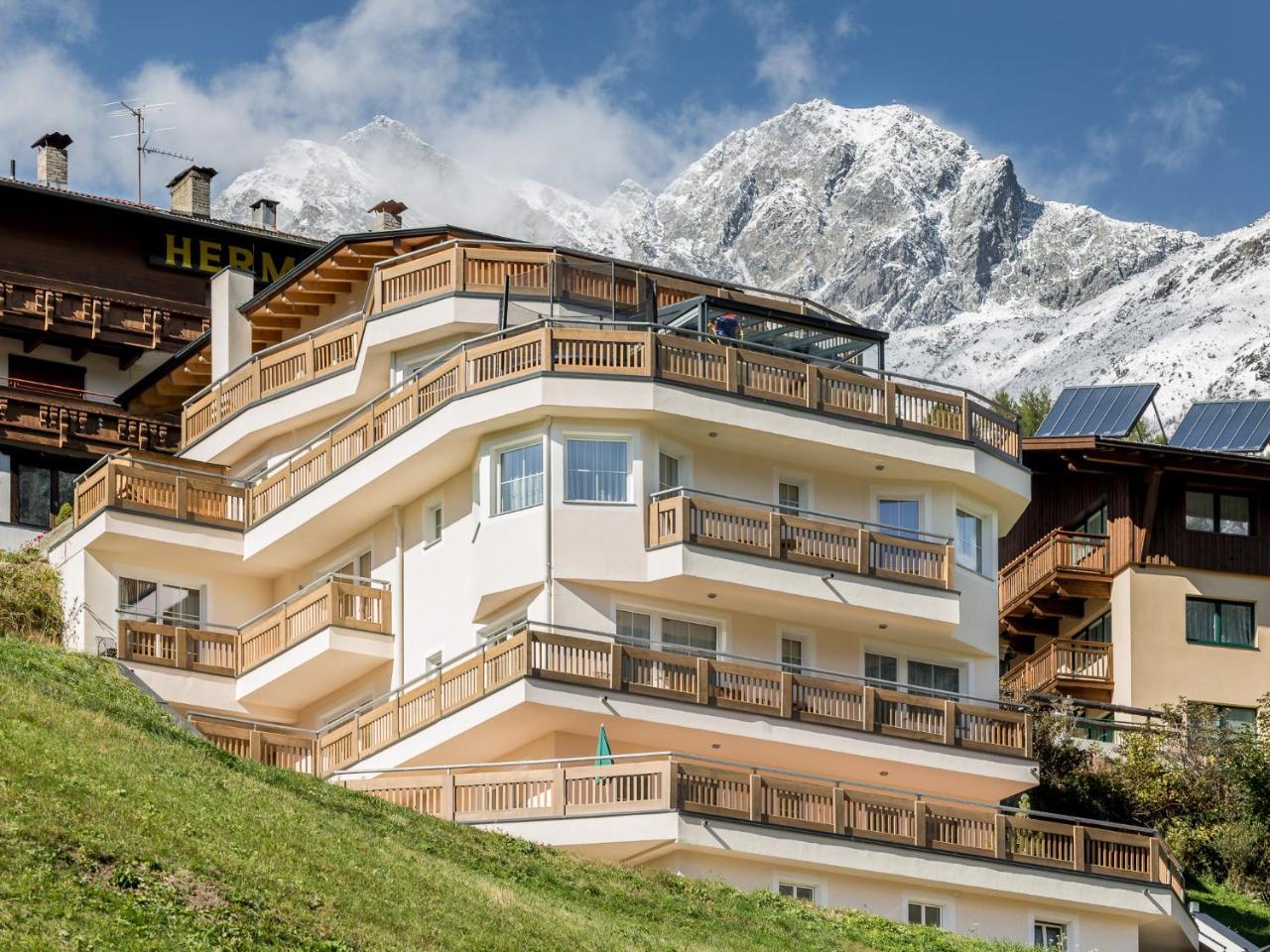 Panoramablick Solden — 4-Star Luxury Hotel in Soelden, Austria