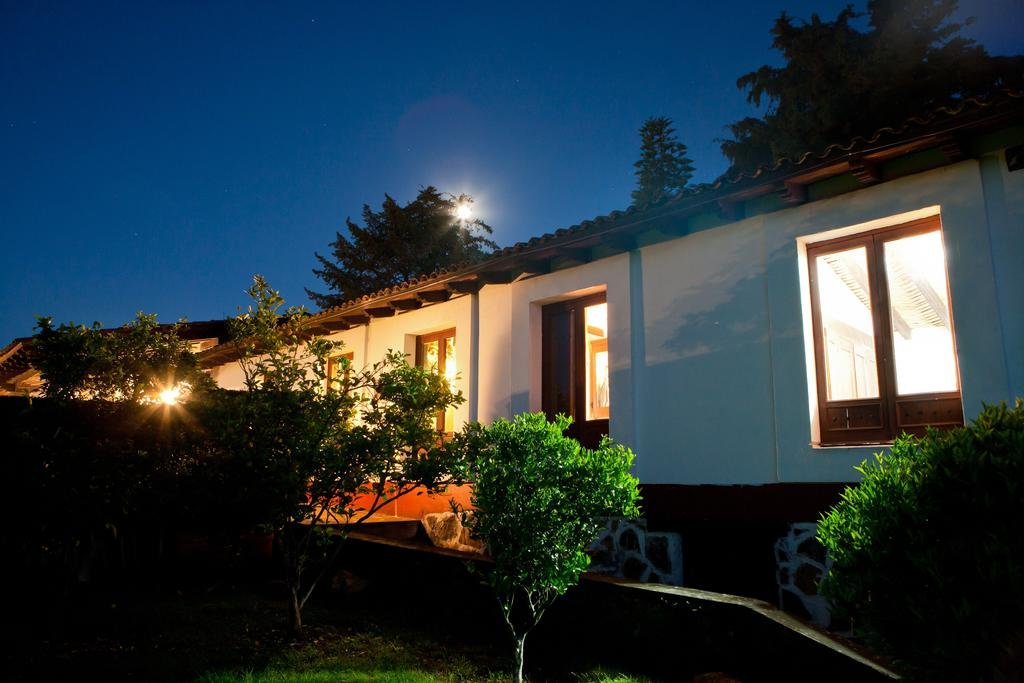 Villa del Lago — 4-Star Luxury Hotel in Patzcuaro, Mexico