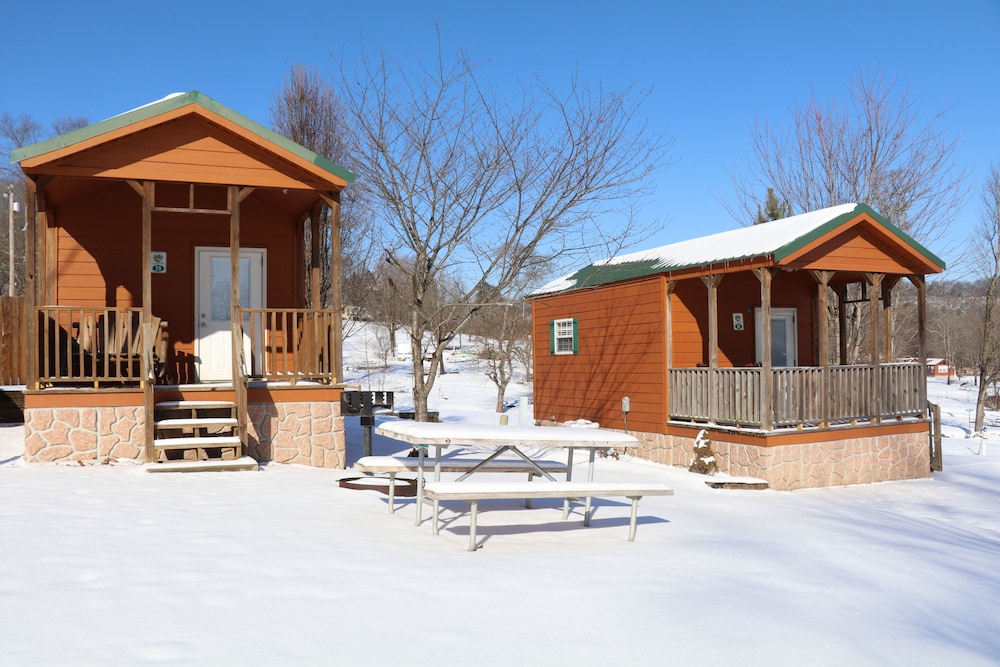 Yogi Bear's Jellystone Park Camp Resort - photo 11