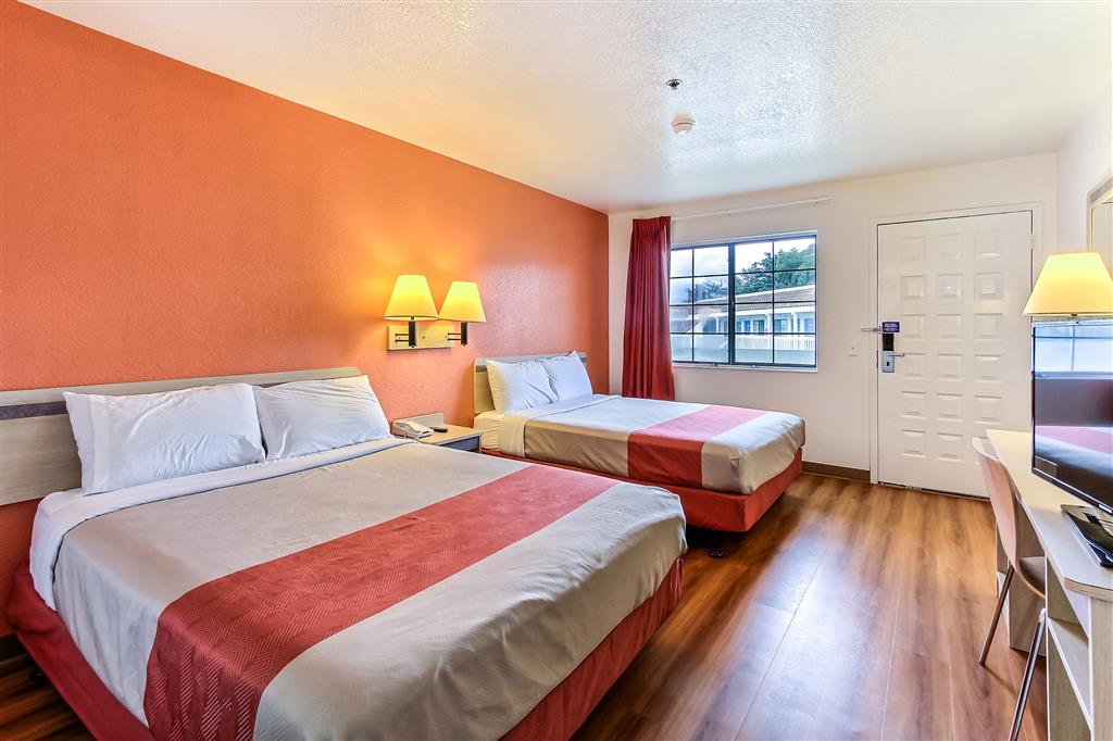 Motel 6 Salinas CA North Monterey Area - photo 12