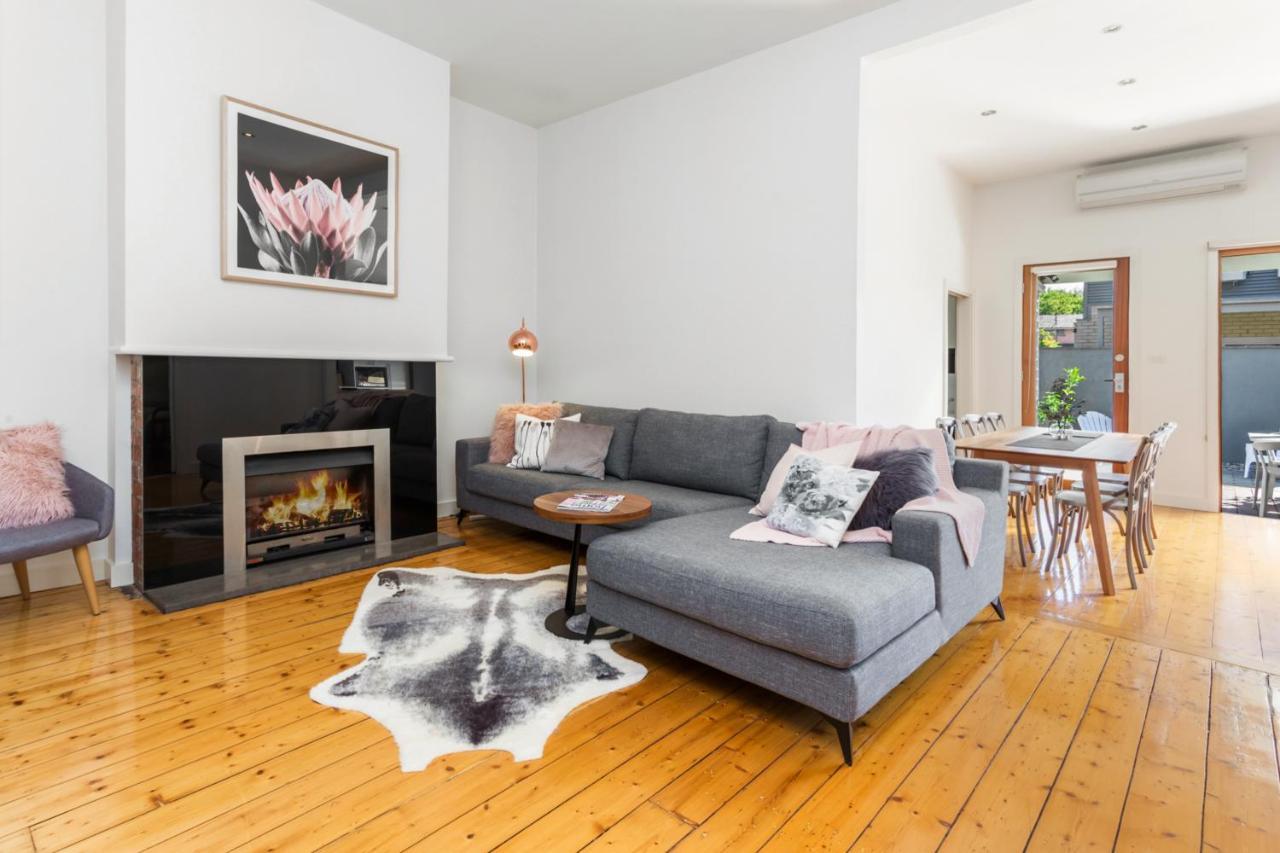 Central Bendigo Cottage Walk To Everywhere — 4-Star Luxury Hotel in Bendigo, Australia