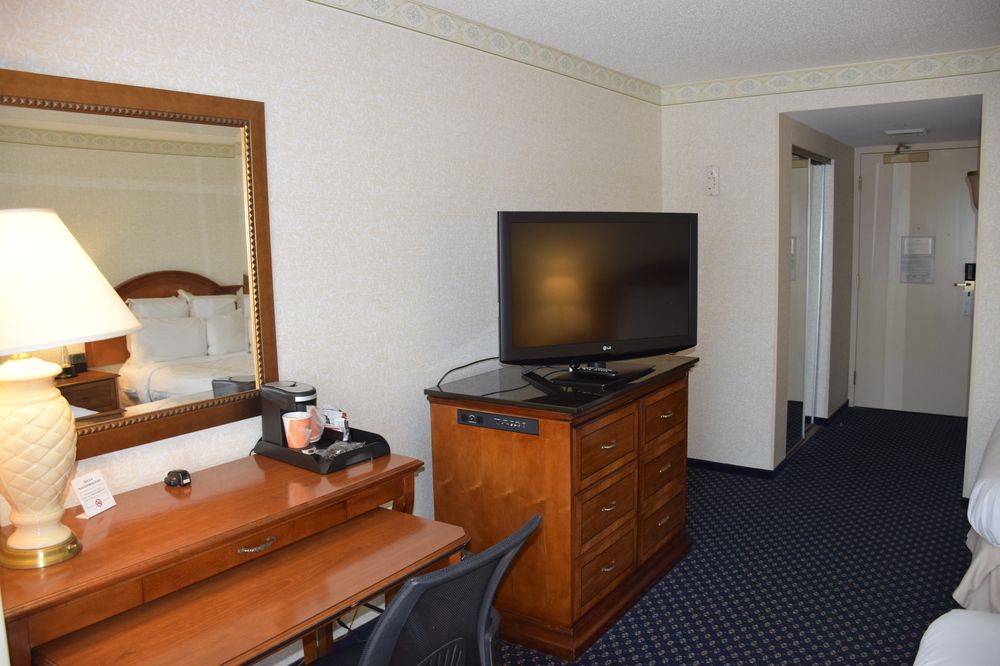 Wyndham Garden Trenton - photo 21