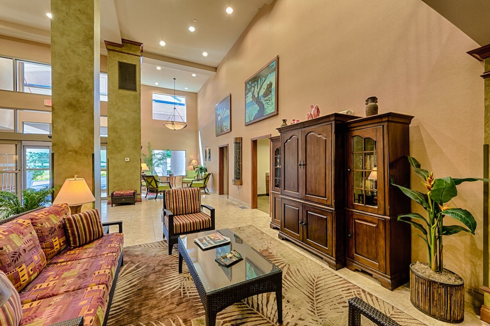 Triple Play Resort Hotel & Suites - photo 8