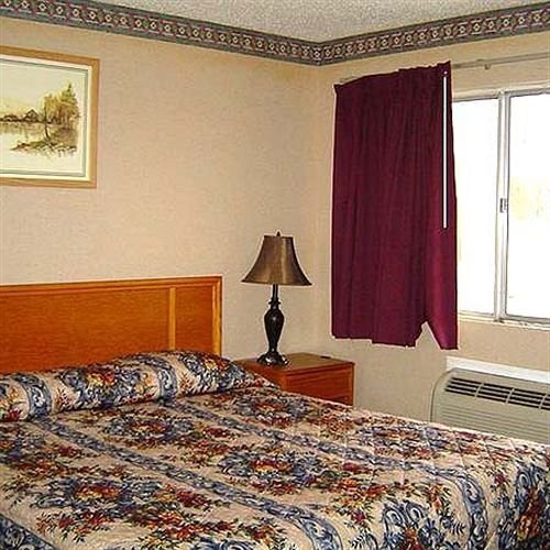 Economy Inn Plymouth - photo 2