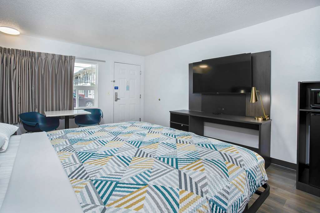 Motel 6 Bend OR - photo 9