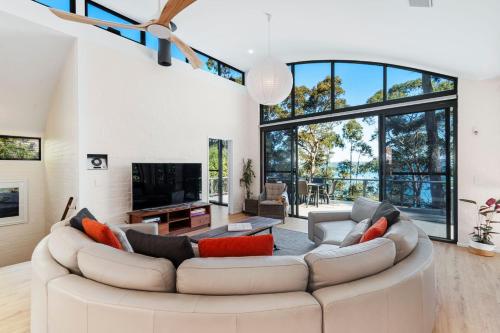 Northcove Road Clifftop Living — Long Beach