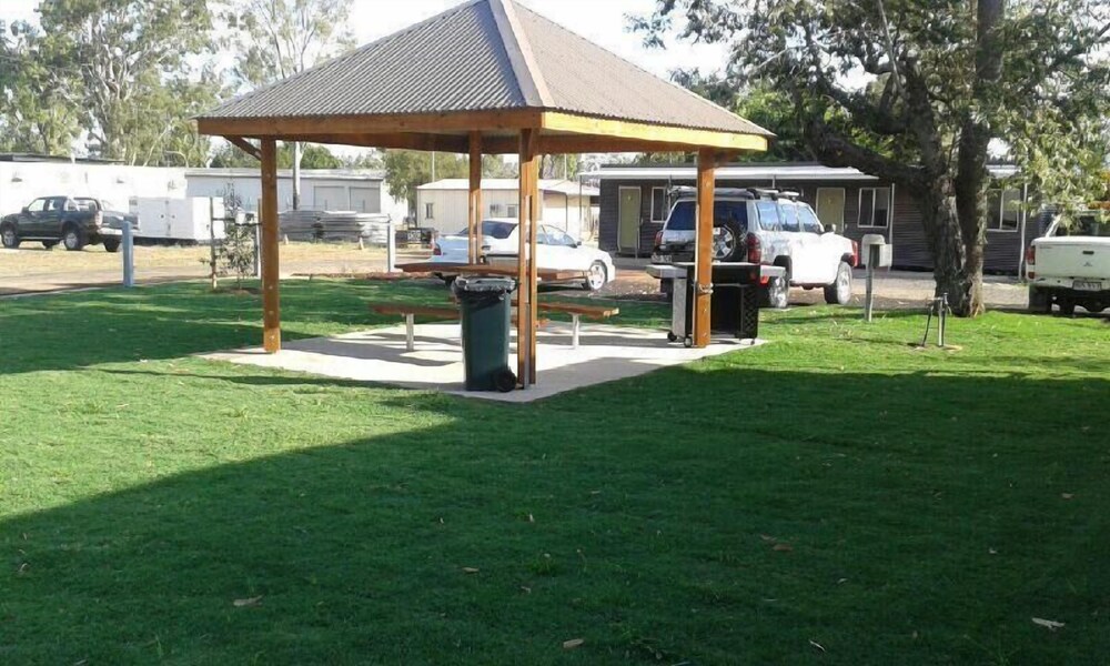 Coal Country Village — hotel in Moranbah