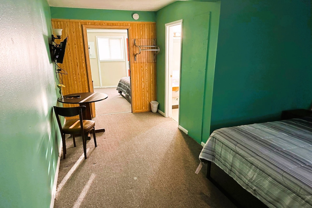 Love Hotels Kadoka by OYO at Badlands SD - photo 20