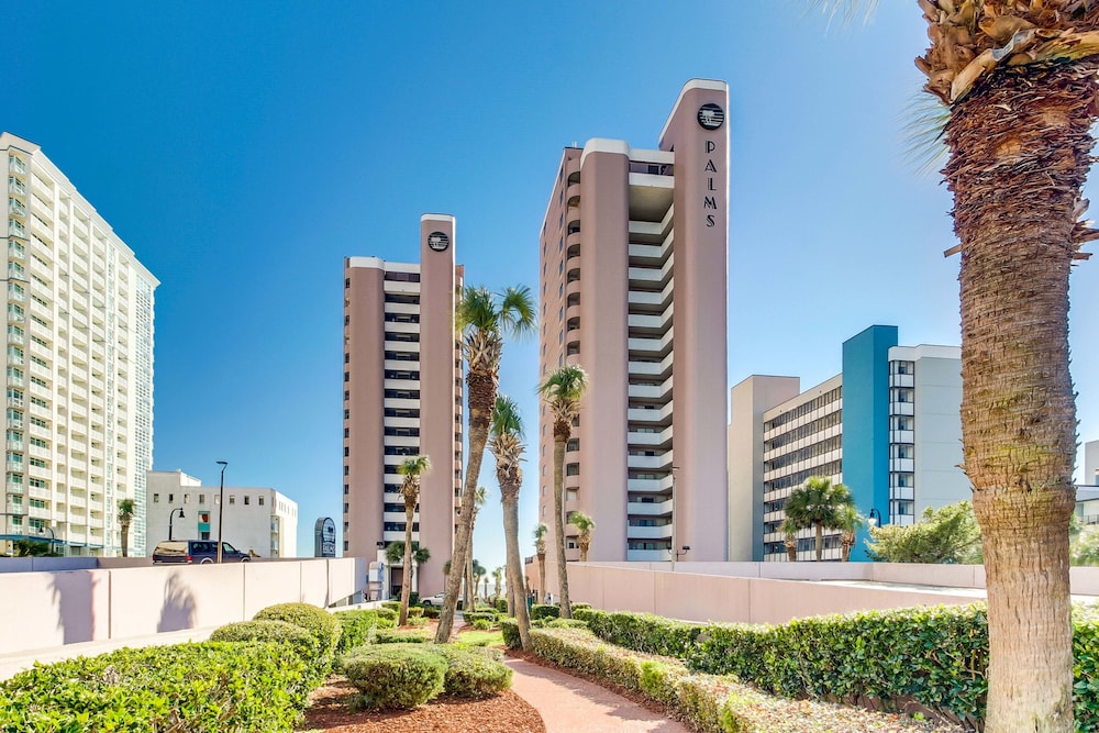 Palms Resort by Hosteeva - photo 57