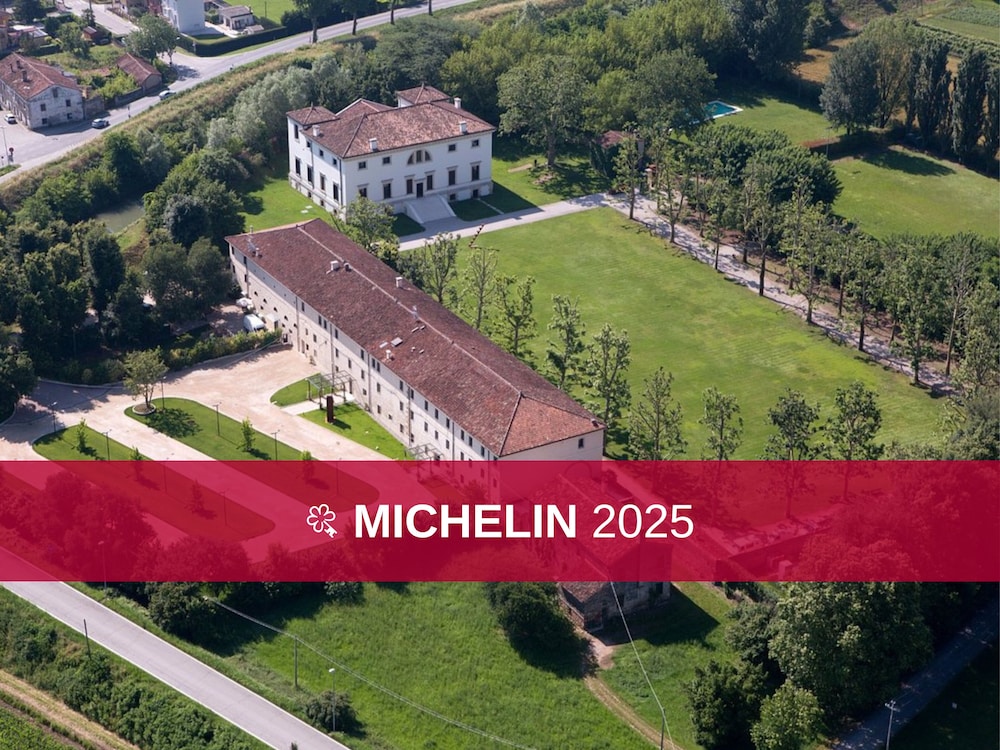 La Barchessa di Villa Pisani — 4-Star Luxury Hotel in Lonigo, Italy