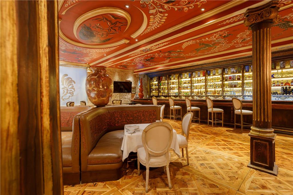 Tierra Mia restaurant