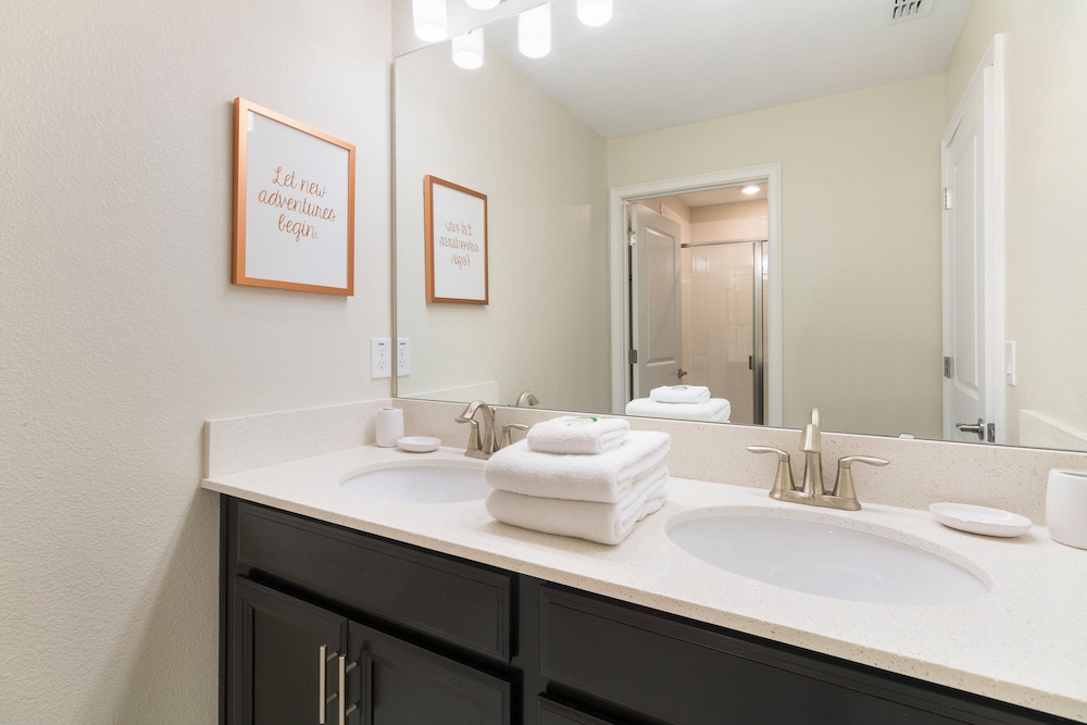 4 Bedrooms 3 Bathrooms Storey Lake 4829 Rc - photo 15