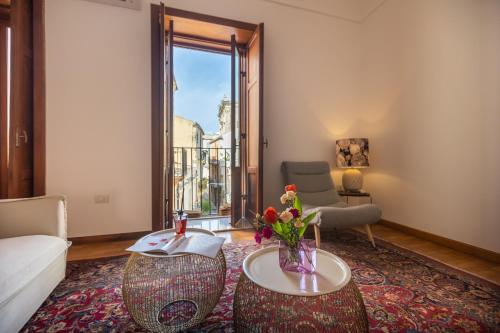 Appartamento di Melo — 4-Star Luxury Hotel in Siracusa, Italy