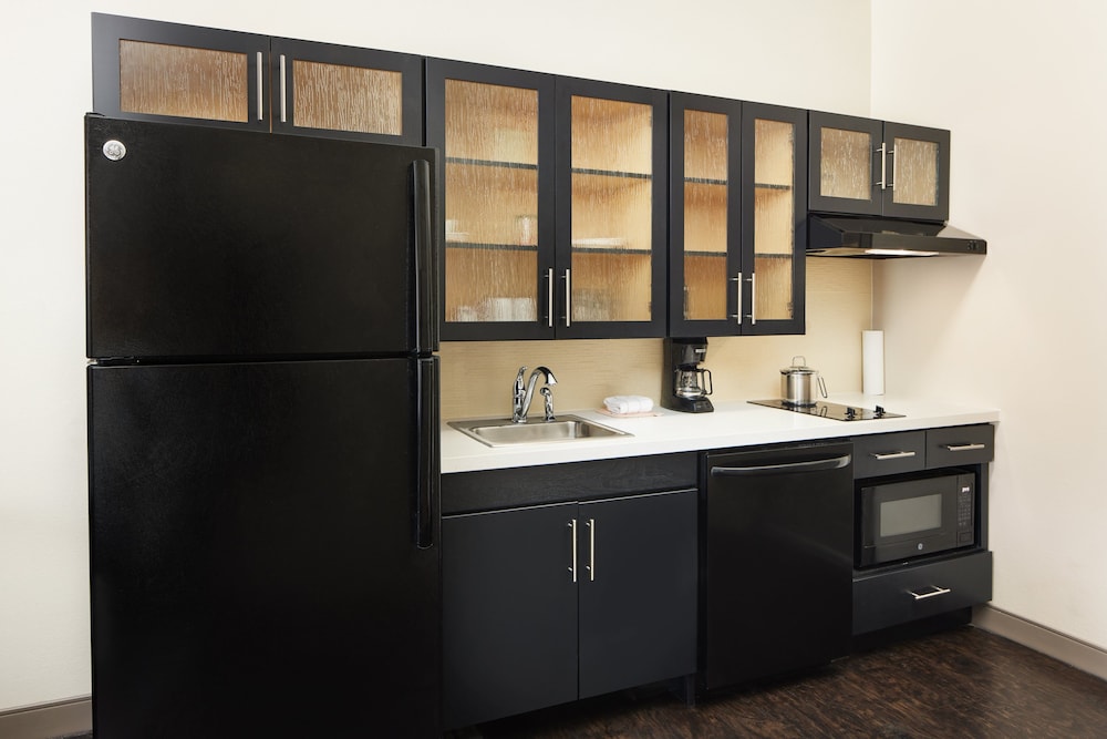 Candlewood Suites I 26 at Northwoods Mall by IHG - photo 25