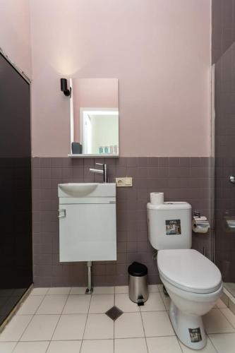 Super Stylish and Spacious 3 Seperated Apartments For 6 people