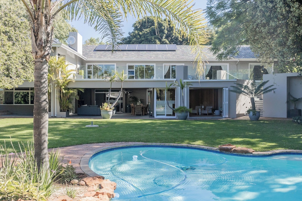 Wesley Boutique Hotel & Spa — 4-Star Luxury Hotel in Johannesburg, South Africa