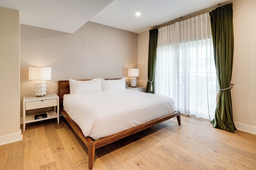 The Savoy Hotel & Beach Club - photo 27