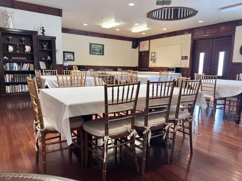 Mountain Quest Inn - photo 24