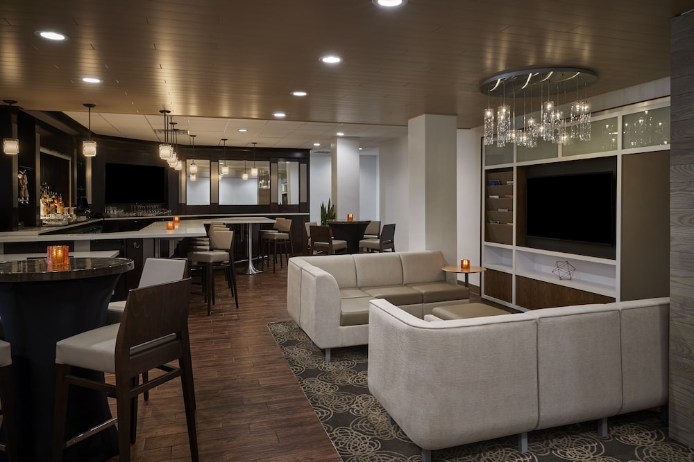 Holiday Inn Alexandria at Carlyle by IHG - photo 32