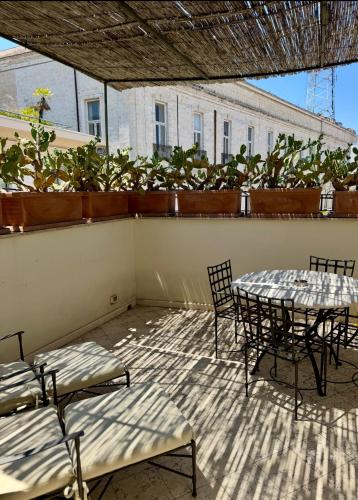 Best Stay Intendenza21 — 4-Star Luxury Hotel in Bari, Italy
