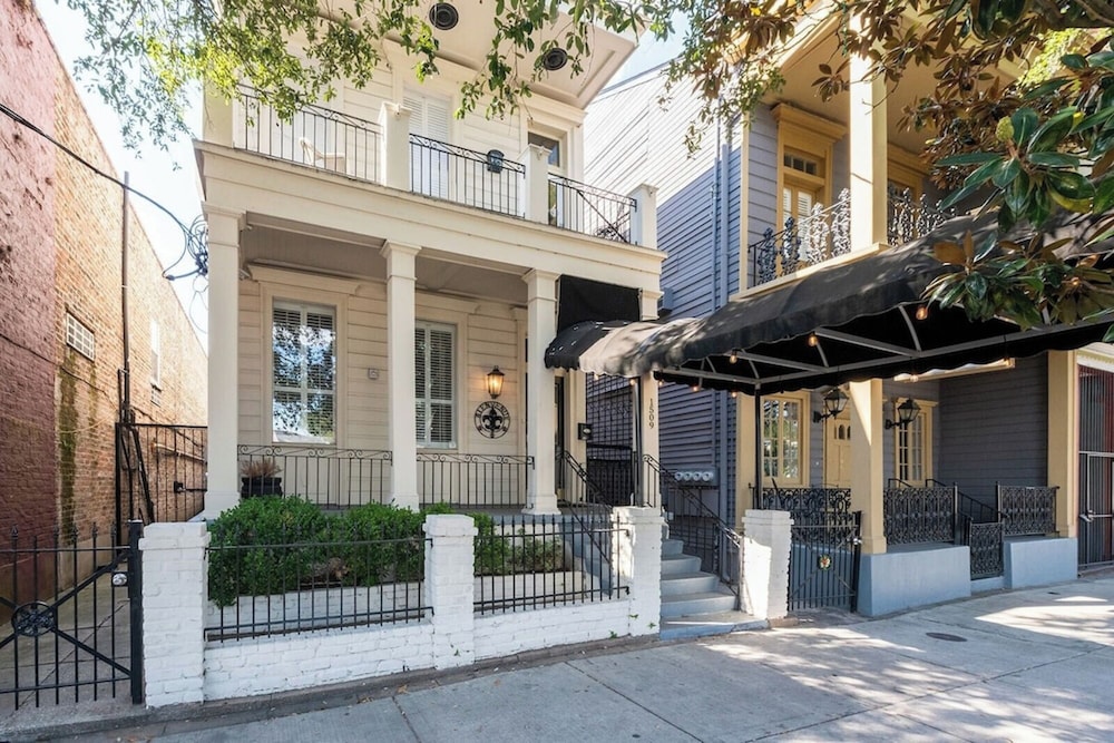 The Streetcar Historic Hotel - featured photo