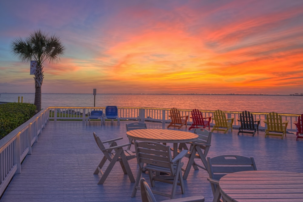 Sailport Waterfront Suites - photo 50
