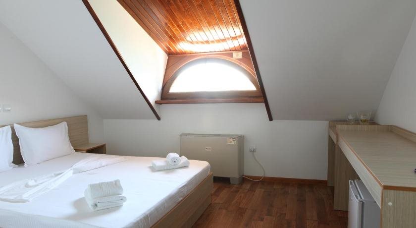 Hotel Insula — Tulcea — photo 2