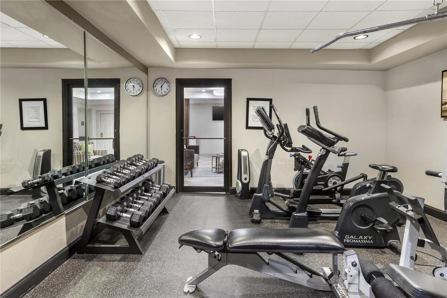 Best Western Plus Heritage Inn - photo 12