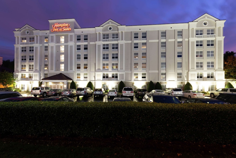 Hampton Inn & Suites Raleigh Cary Lenovo Center - photo 58